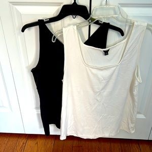 Ann Taylor: 2 sleeveless tanks size xl